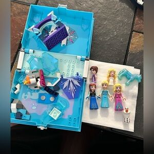 LEGO Disney Frozen II Elsa Book & Princess Mini Figs